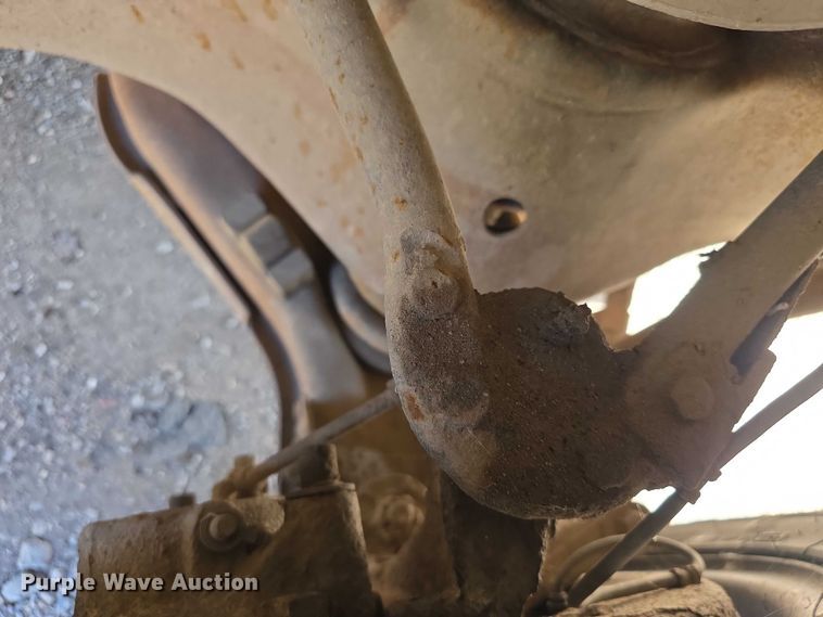 image for item FI0649 2002 Chevrolet Express 3500 school bus