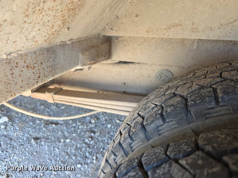 image for item FI0649 2002 Chevrolet Express 3500 school bus