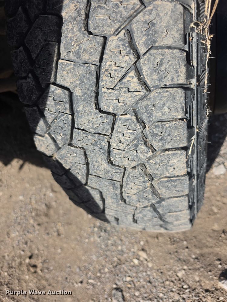 image for item FI0649 2002 Chevrolet Express 3500 school bus