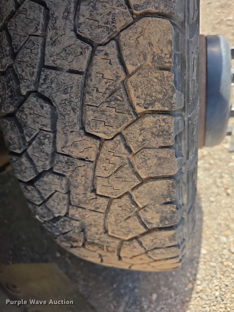 image for item FI0649 2002 Chevrolet Express 3500 school bus