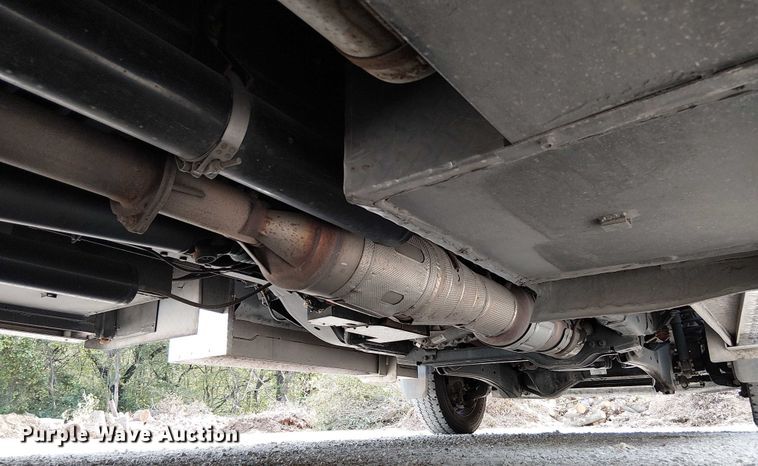 image for item FK0505 2020 Ford F550 Super Duty XLT ambulance