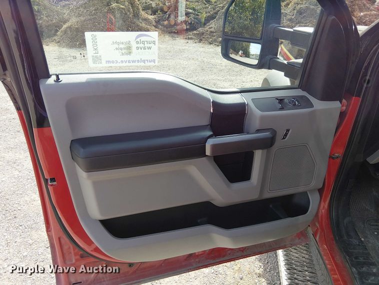 image for item FK0505 2020 Ford F550 Super Duty XLT ambulance