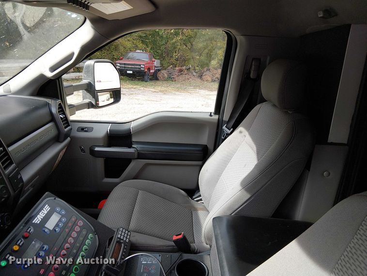 image for item FK0505 2020 Ford F550 Super Duty XLT ambulance