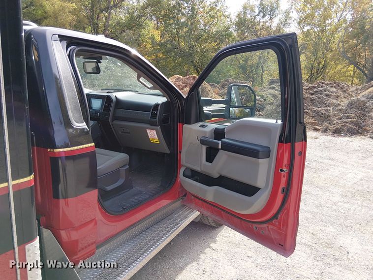 image for item FK0505 2020 Ford F550 Super Duty XLT ambulance