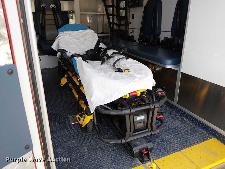 image for item FK0505 2020 Ford F550 Super Duty XLT ambulance