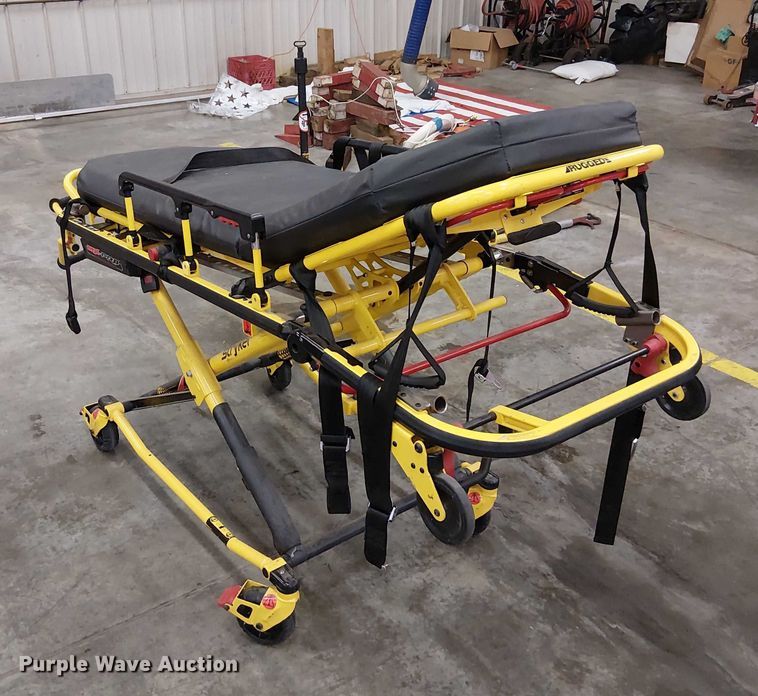 image for item FK0505 2020 Ford F550 Super Duty XLT ambulance