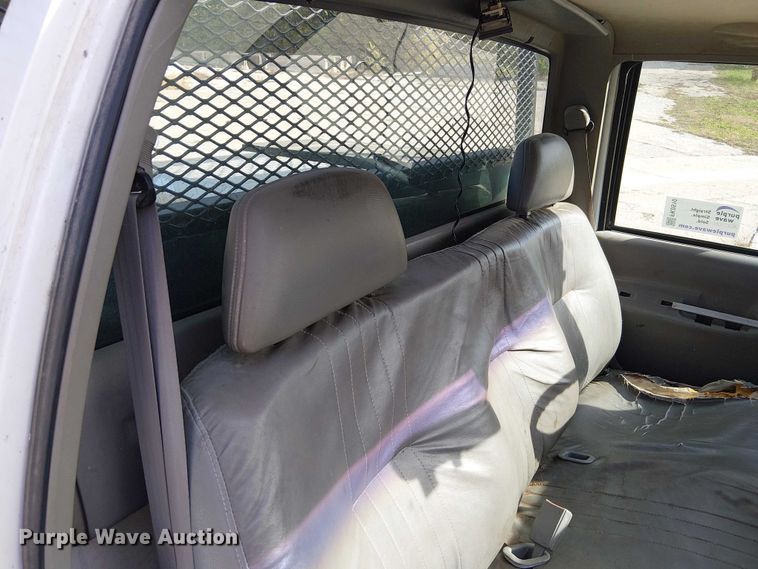 image for item FK0510 1997 GMC Sierra 2500HD flatbed pickup truck