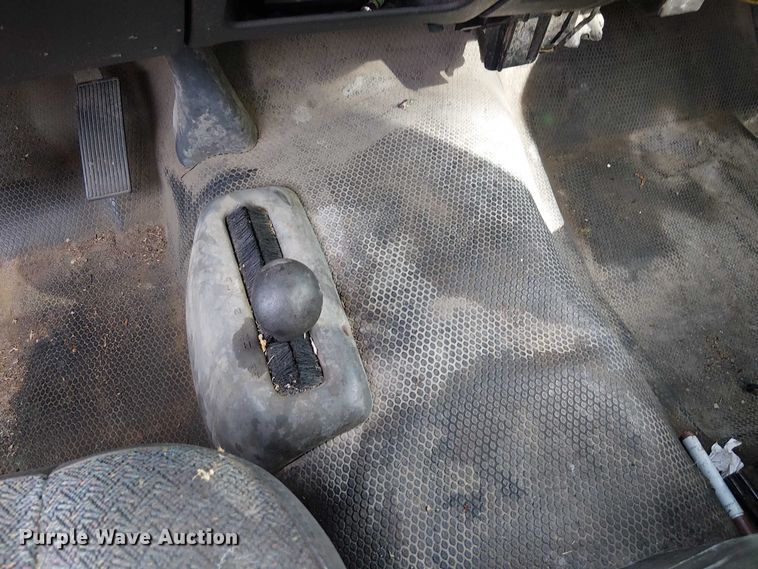 image for item FK0511 2006 Chevrolet Silverado 2500HD pickup truck