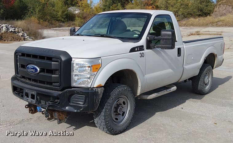 image for item FK0514 2011 Ford F350 Super Duty XL pickup truck