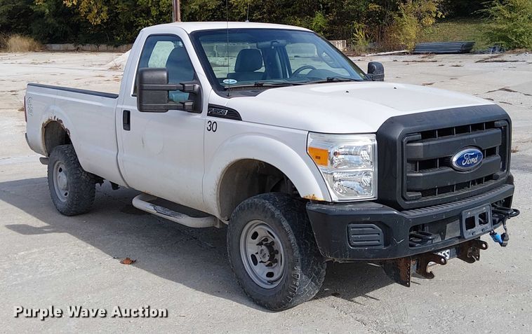 image for item FK0514 2011 Ford F350 Super Duty XL pickup truck