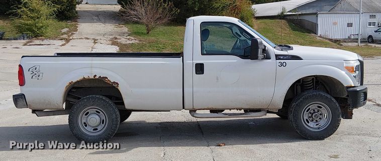 image for item FK0514 2011 Ford F350 Super Duty XL pickup truck