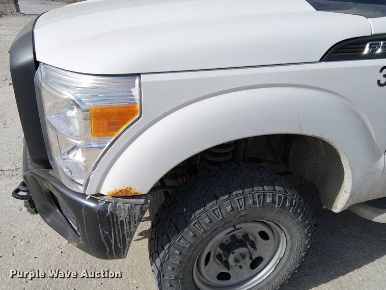 image for item FK0514 2011 Ford F350 Super Duty XL pickup truck