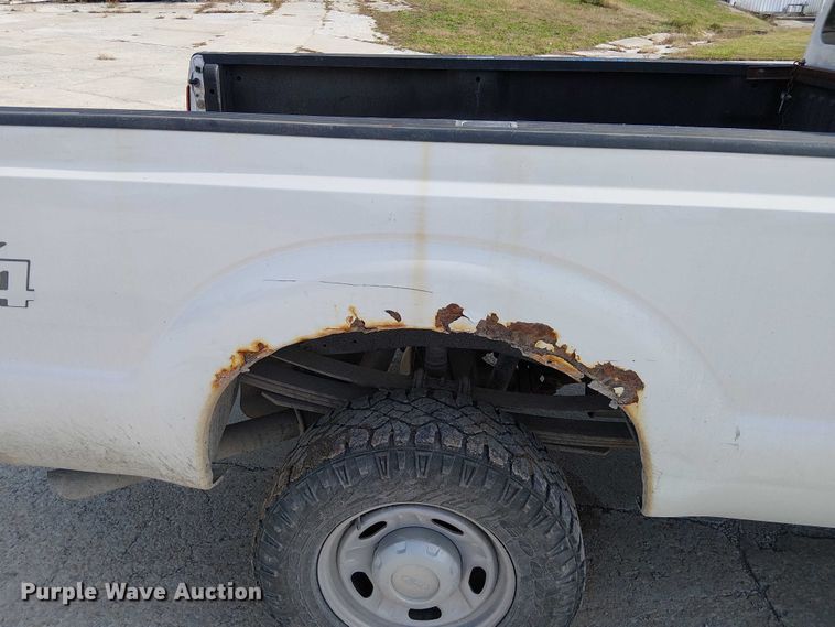 image for item FK0514 2011 Ford F350 Super Duty XL pickup truck