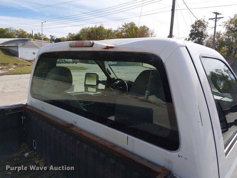 image for item FK0514 2011 Ford F350 Super Duty XL pickup truck