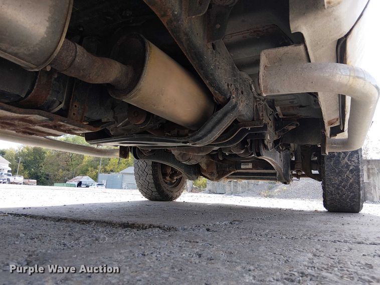 image for item FK0514 2011 Ford F350 Super Duty XL pickup truck