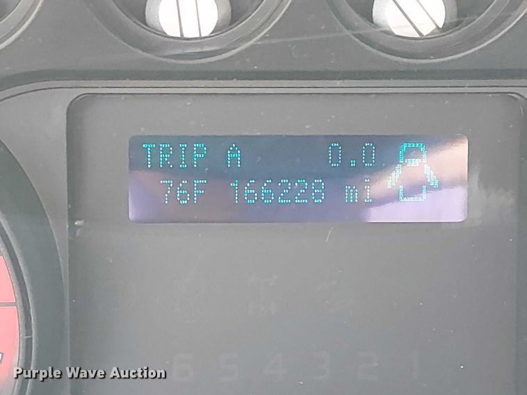 image for item FK0514 2011 Ford F350 Super Duty XL pickup truck