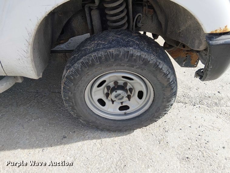 image for item FK0514 2011 Ford F350 Super Duty XL pickup truck