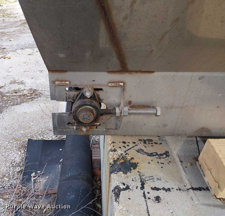 image for item FK0515 Western spreader