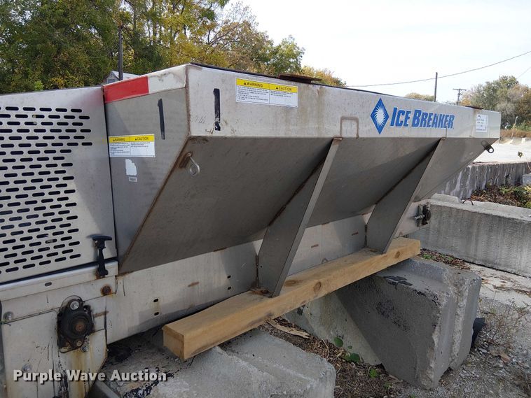 image for item FK0515 Western spreader