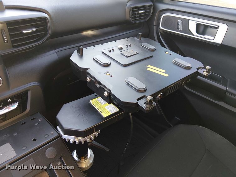 image for item FK0520 2022 Ford Explorer Police Interceptor SUV