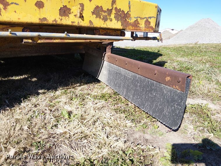 image for item FK0523 Wayne 1-460 street sweeper truck