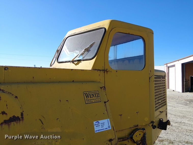 image for item FK0523 Wayne 1-460 street sweeper truck