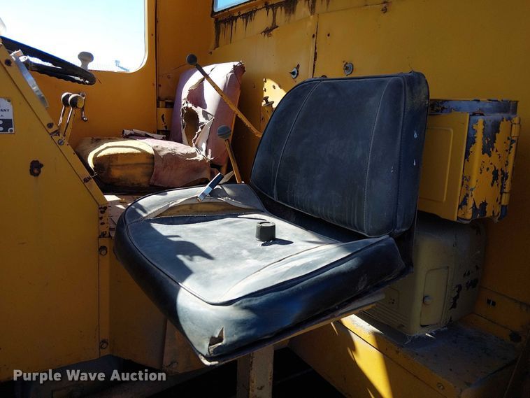 image for item FK0523 Wayne 1-460 street sweeper truck