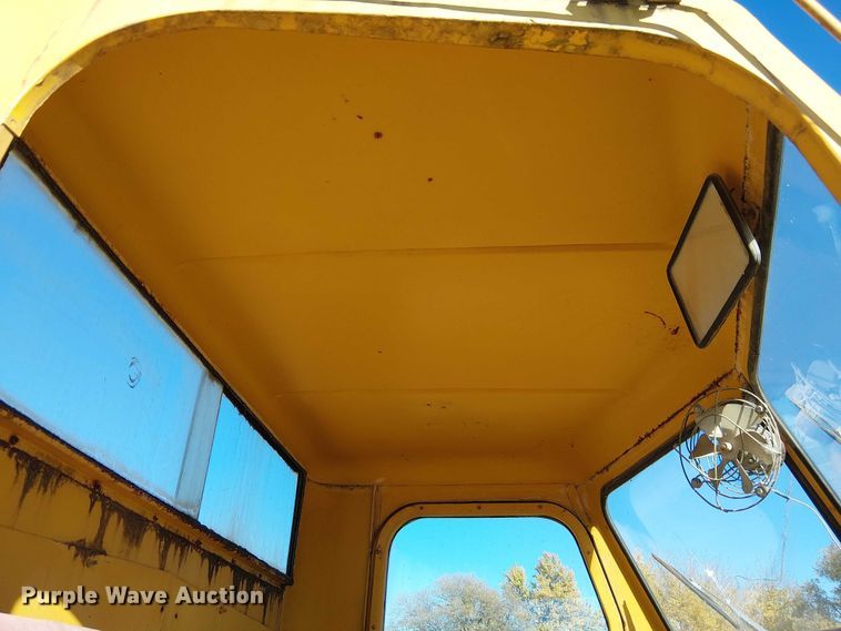 image for item FK0523 Wayne 1-460 street sweeper truck