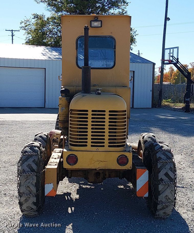 image for item FK0524 1957 Allis-Chalmers D rigid frame motor grader