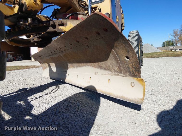 image for item FK0524 1957 Allis-Chalmers D rigid frame motor grader