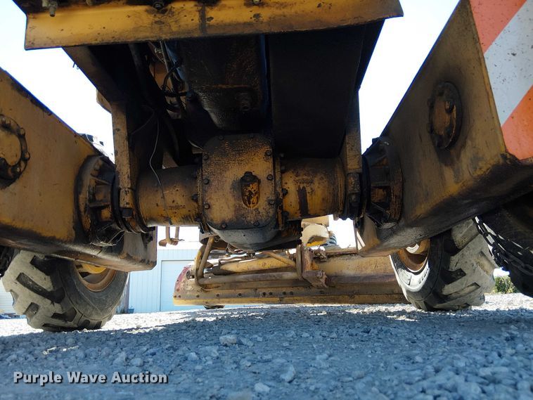 image for item FK0524 1957 Allis-Chalmers D rigid frame motor grader