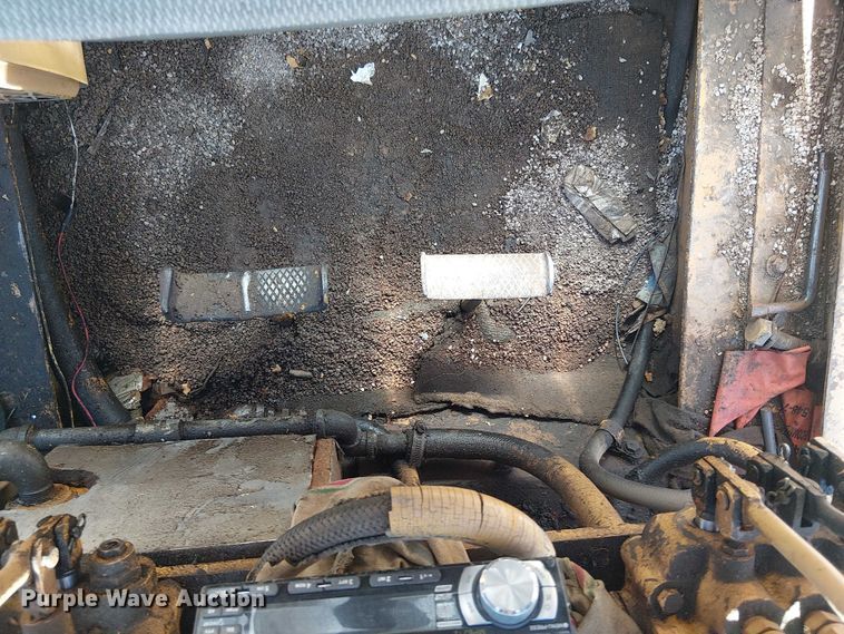 image for item FK0524 1957 Allis-Chalmers D rigid frame motor grader