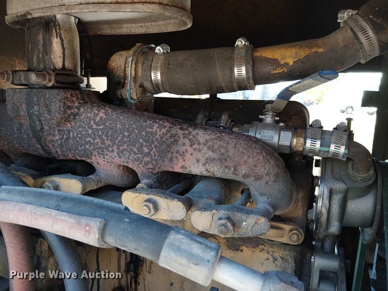 image for item FK0524 1957 Allis-Chalmers D rigid frame motor grader