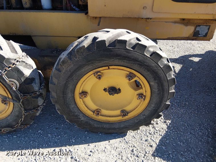 image for item FK0524 1957 Allis-Chalmers D rigid frame motor grader