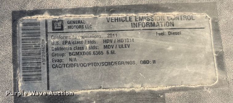 image for item IE9190 2011 Chevrolet Silverado 3500HD Crew Cab pickup truck