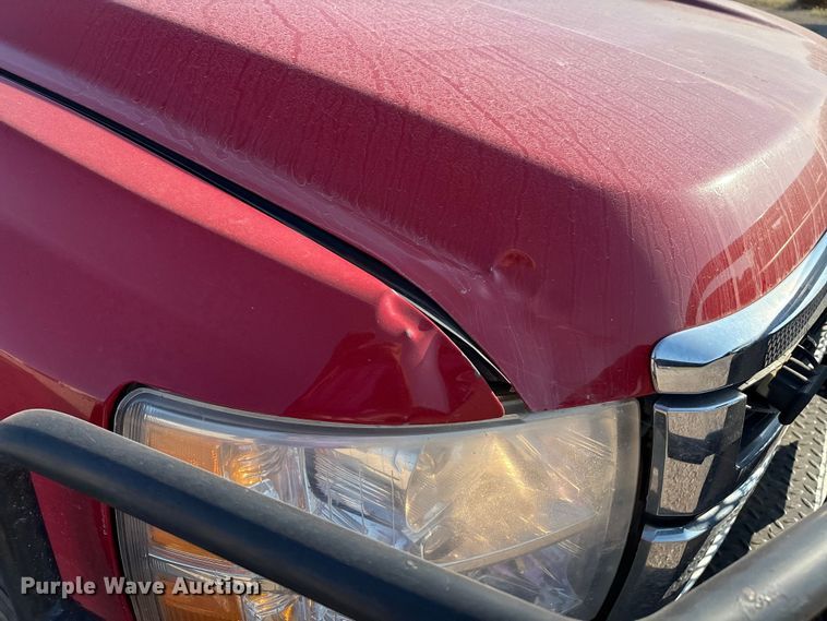 image for item IE9191 2011 Chevrolet Silverado 3500HD Crew Cab pickup truck