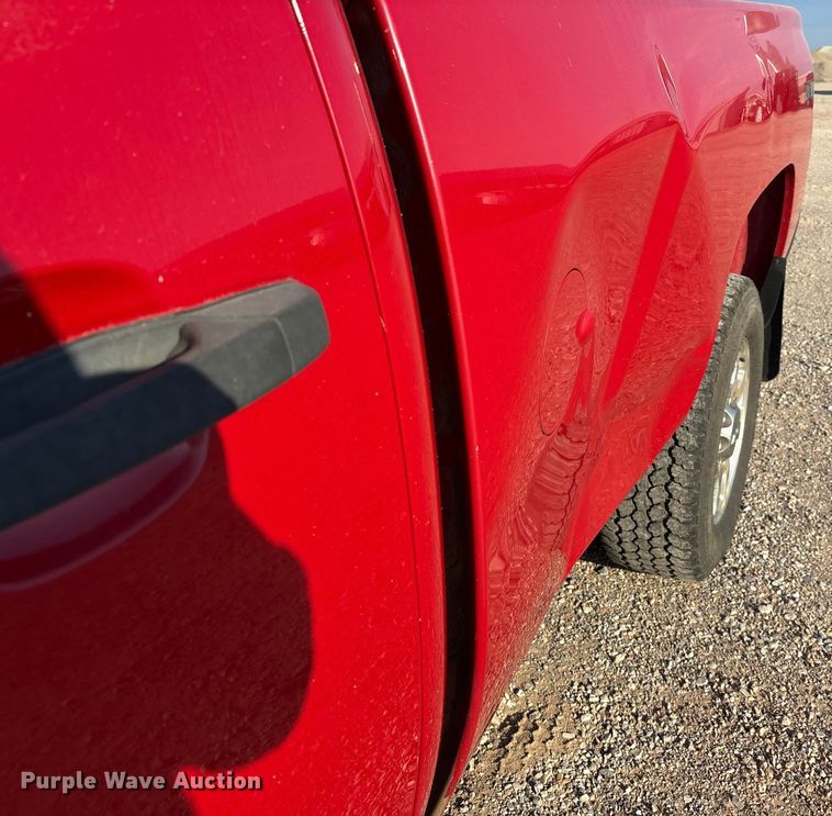 image for item IE9191 2011 Chevrolet Silverado 3500HD Crew Cab pickup truck