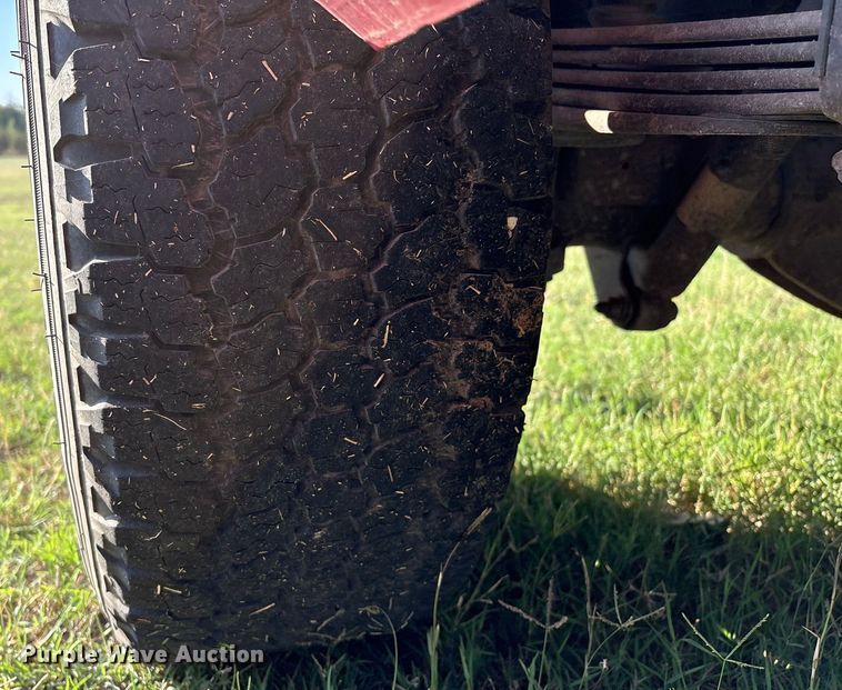 image for item IE9191 2011 Chevrolet Silverado 3500HD Crew Cab pickup truck