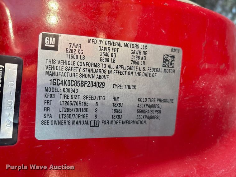 image for item IE9191 2011 Chevrolet Silverado 3500HD Crew Cab pickup truck