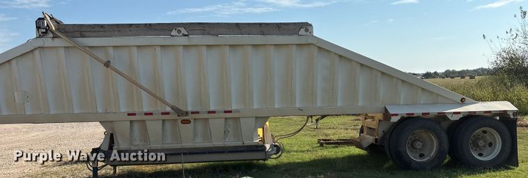 image for item IE9194 2014 CTS BDT-40 LW bottom dump trailer
