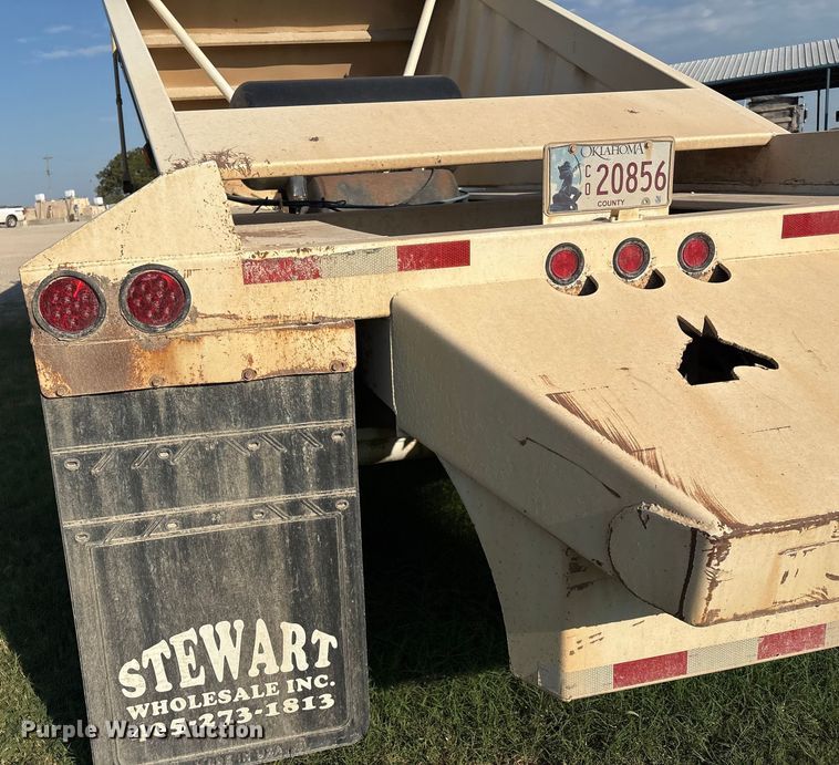 image for item IE9194 2014 CTS BDT-40 LW bottom dump trailer