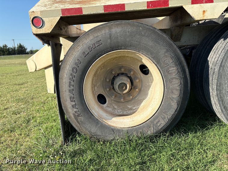 image for item IE9194 2014 CTS BDT-40 LW bottom dump trailer