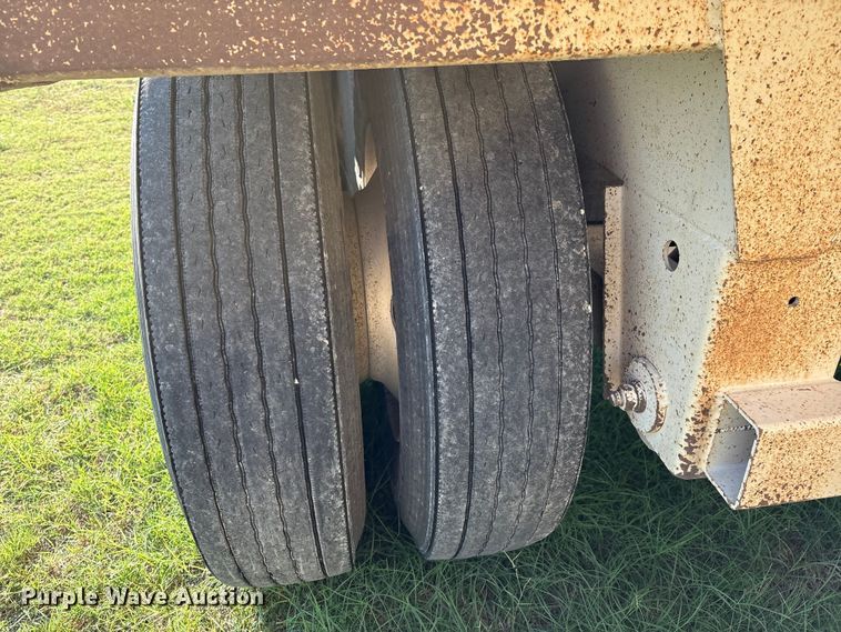 image for item IE9194 2014 CTS BDT-40 LW bottom dump trailer