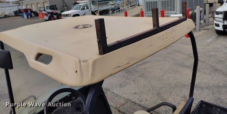 image for item IH9306 2002 EZ-GO Workhorse 1200 GLX golf cart