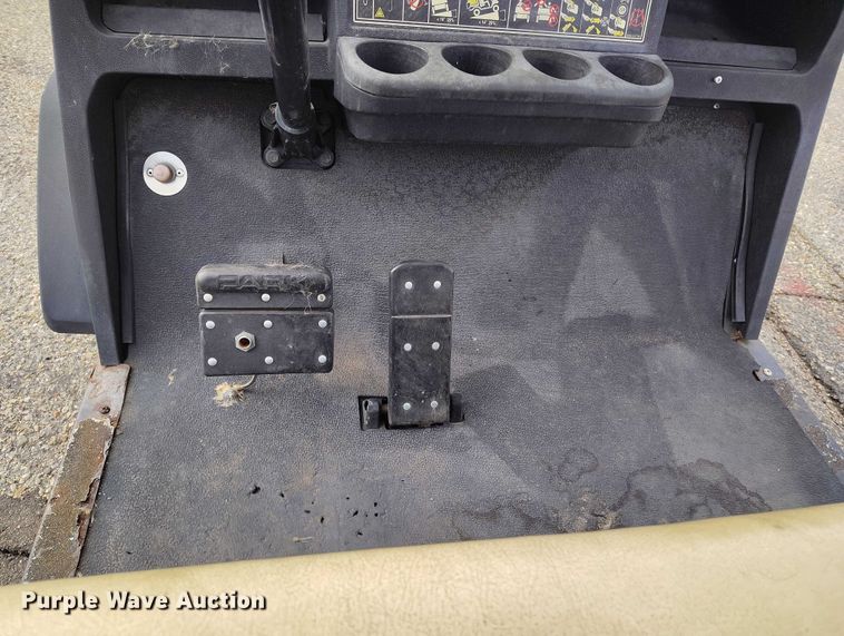 image for item IH9306 2002 EZ-GO Workhorse 1200 GLX golf cart