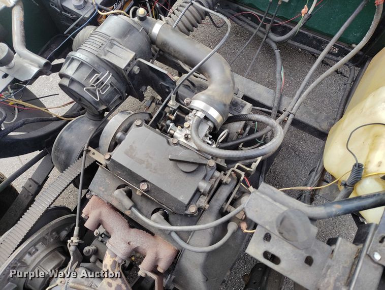 image for item IH9306 2002 EZ-GO Workhorse 1200 GLX golf cart