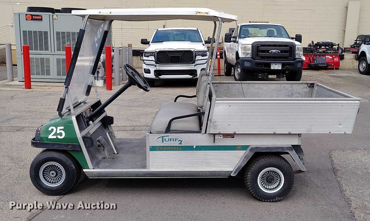 image for item IH9307 2004 Club Car 800 2 golf cart