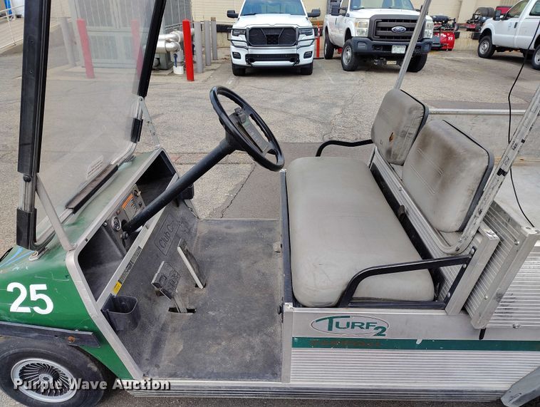 image for item IH9307 2004 Club Car 800 2 golf cart