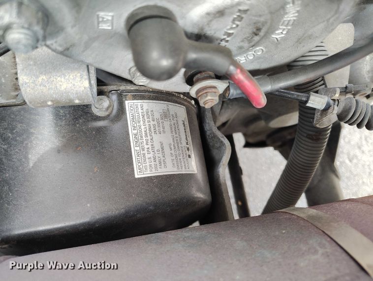 image for item IH9307 2004 Club Car 800 2 golf cart