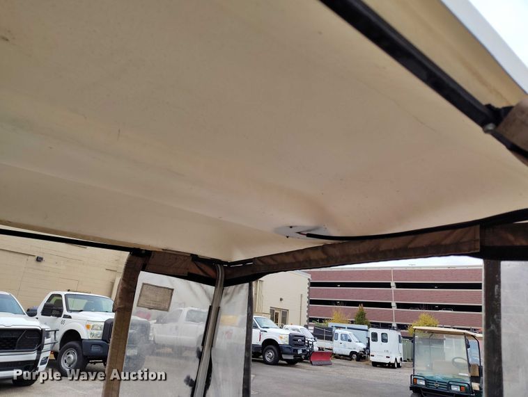 image for item IH9309 2008 Club Car 800 2 golf cart